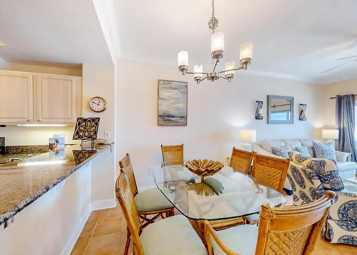 Apartment Crystal Tower 1304 Gulf Shores